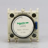 Дополнительный контактный блок с выдержкой времени на отключение 0.1…30C LADR2