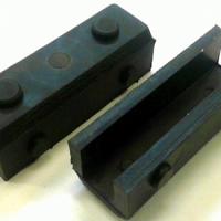 Вкладыш башмака противовеса L-80 T-16 KM652935G16