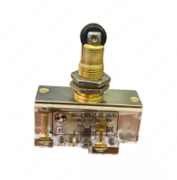 Выключатель ВП73-10432 00 УХЛЗ (с продольным роликом)